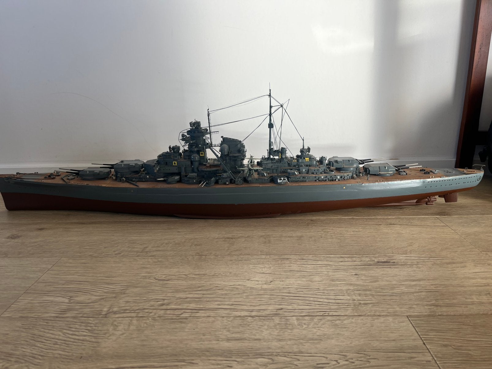 Model Amati Bismarck 1/200, Hobby en Vrije tijd, Modelbouw | Boten en Schepen, Ophalen, Zo goed als nieuw