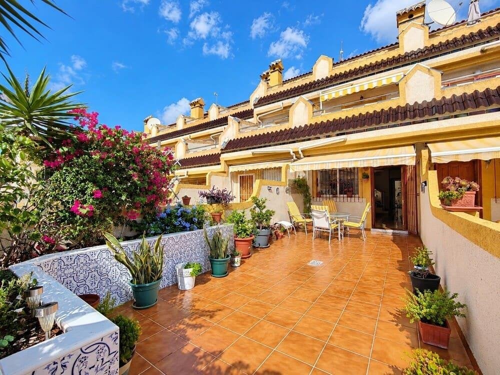 Maison duplex bien entretenue à Playa Flamenca, Immo, Maison d'habitation, Playa Flamenca., 3 pièces, 95 m²