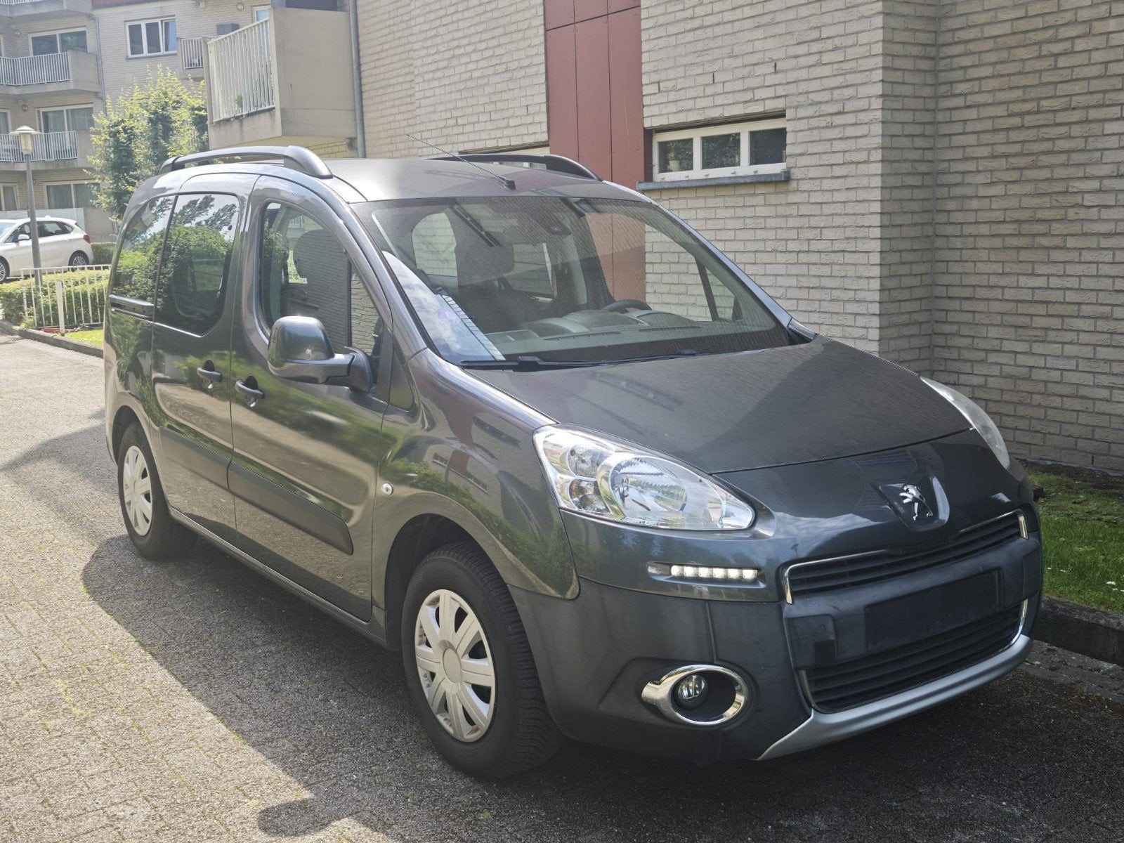 Peugeot Partner **LPG**  **69 000 kms**, Autos, Euro 5, Achat, Particulier, Essence