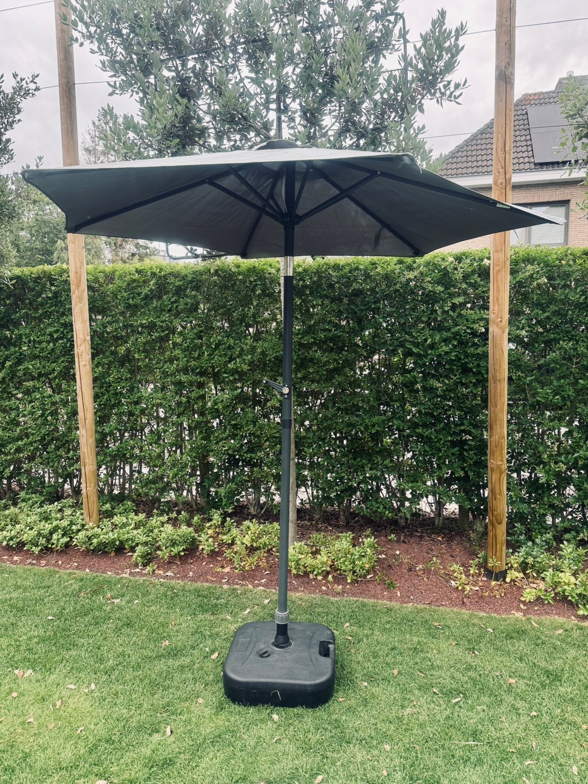 Parasol, Jardin & Terrasse, Parasols, 1 à 2 mètres, Comme neuf, Enlèvement, Inclinable