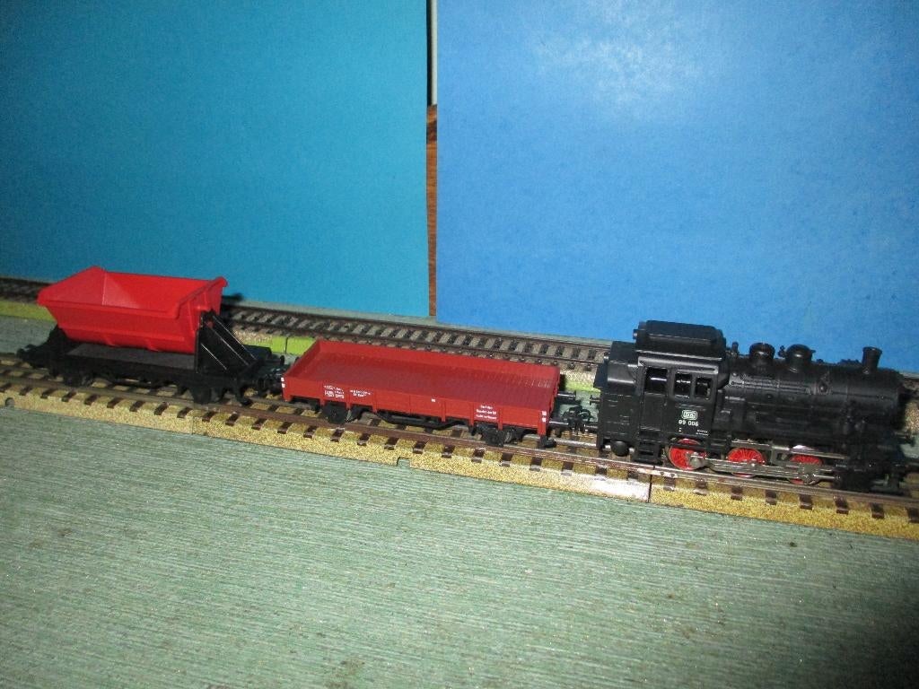 Marklin 3000 + 2 wagons marchandises, Enlèvement ou Envoi, Utilisé, Set de Trains, Märklin