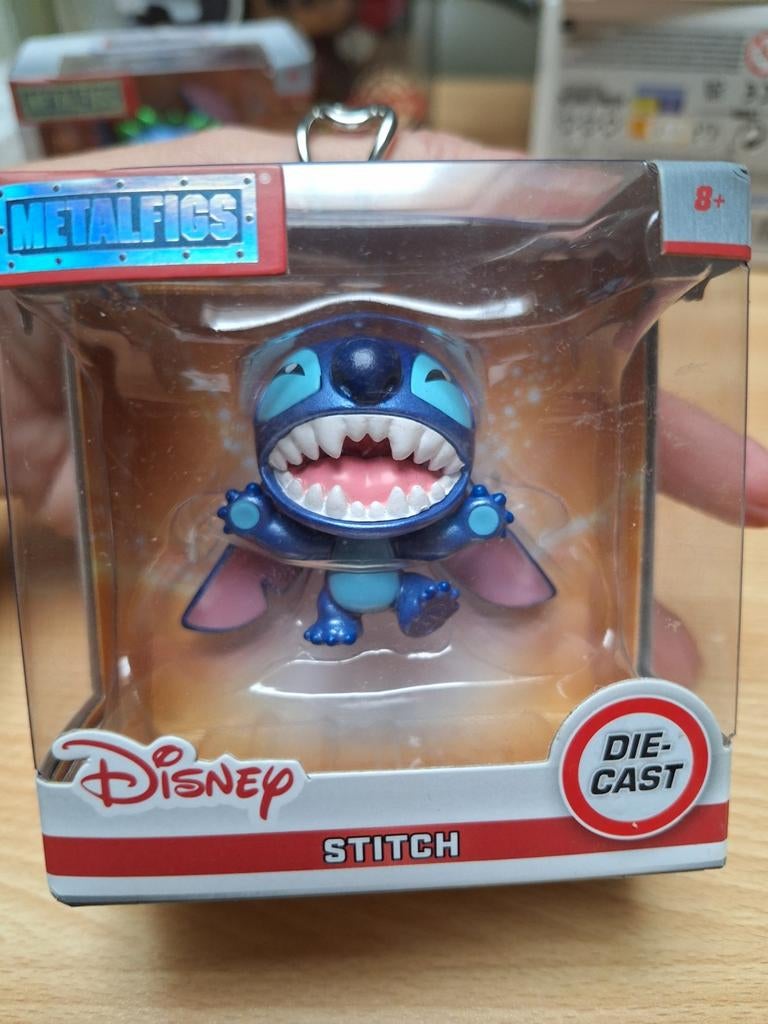 Figurine neuve Stitch 5 cm, Collections