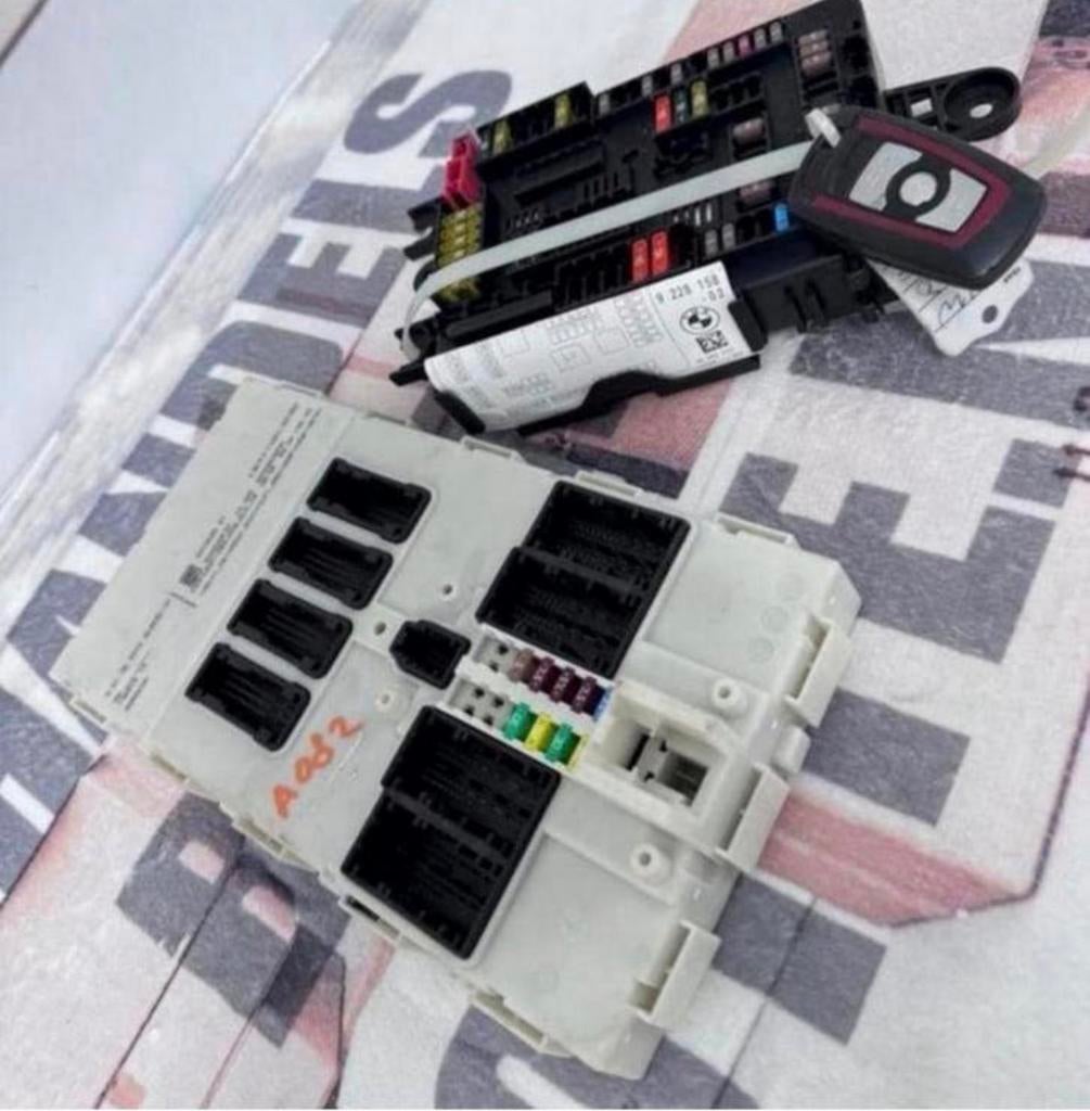 Bmw 1-serie E87 Zekeringkast + BCM module 931568501 2007-11, Auto-onderdelen, Elektronica en Kabels, BMW, Gebruikt, Ophalen of Verzenden