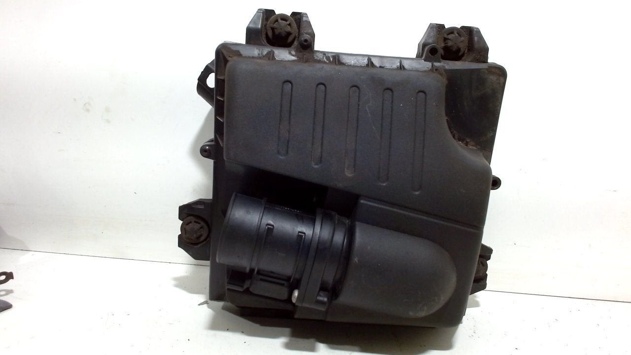 Luchtfilterhuis Opel Vivaro, Auto-onderdelen, Filters, Onderdelen@venauto.nl, Van der Ven Autorecycling B.V., Gebruikt, Ettenseweg 76, 4706 PB Roosendaal, The Netherlands
