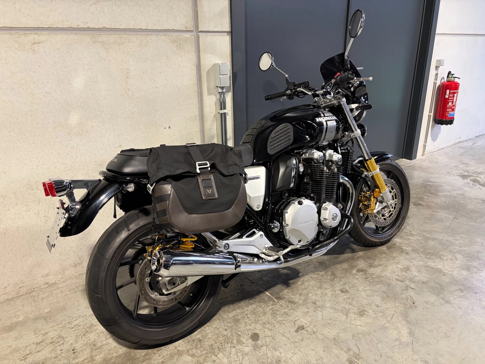 Honda CB1000 RS machtig mooie dikke naked bike in retro stij, Motos, Entreprise, Plus de 35 kW, 1100 cm³, Autre