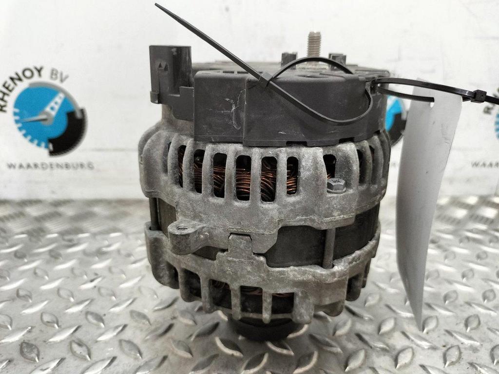 MERCEDES A CLASS DYNAMO 2018, Auto-onderdelen, Ophalen of Verzenden, Gebruikt, Stiba lid