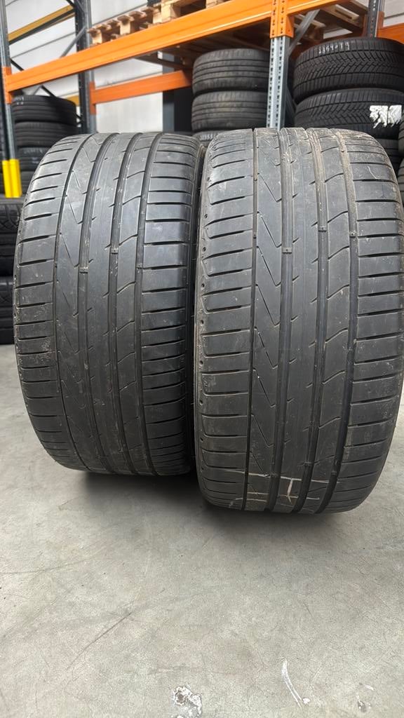 2454018 245/40/18 245/40R18 zomer merk Hankook, Kleding | Dames, Jassen | Zomer, Ophalen