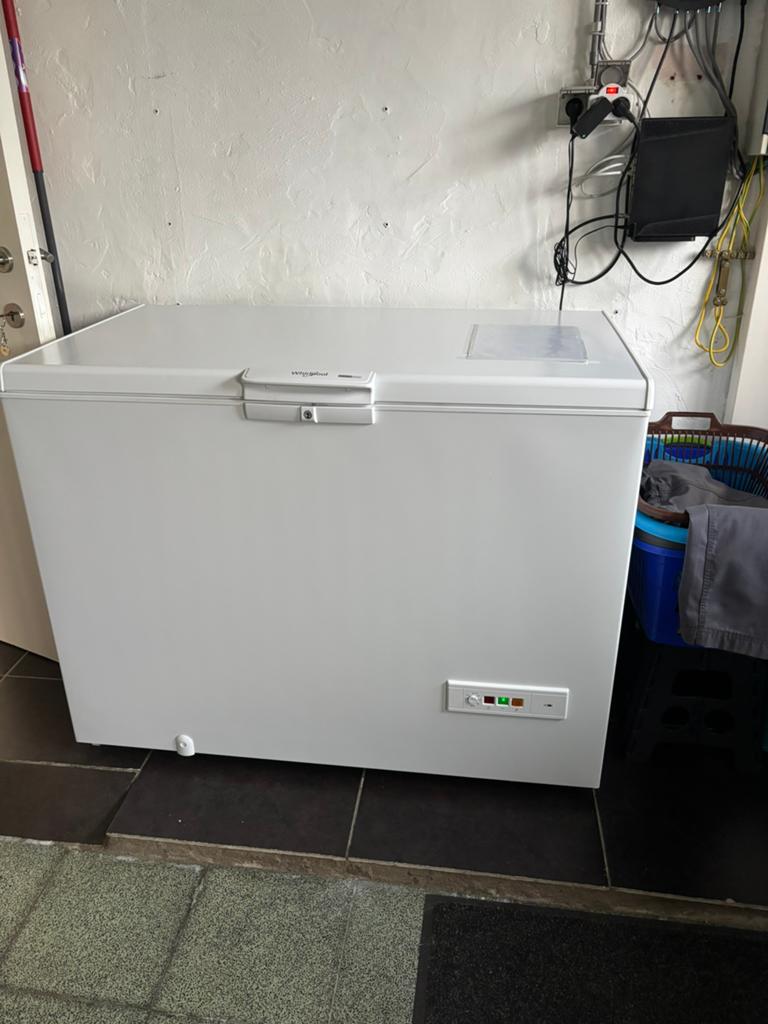 Diepvries Whirlpool, Elektronische apparatuur, Vriezers en Diepvrieskisten, Ophalen, Zo goed als nieuw