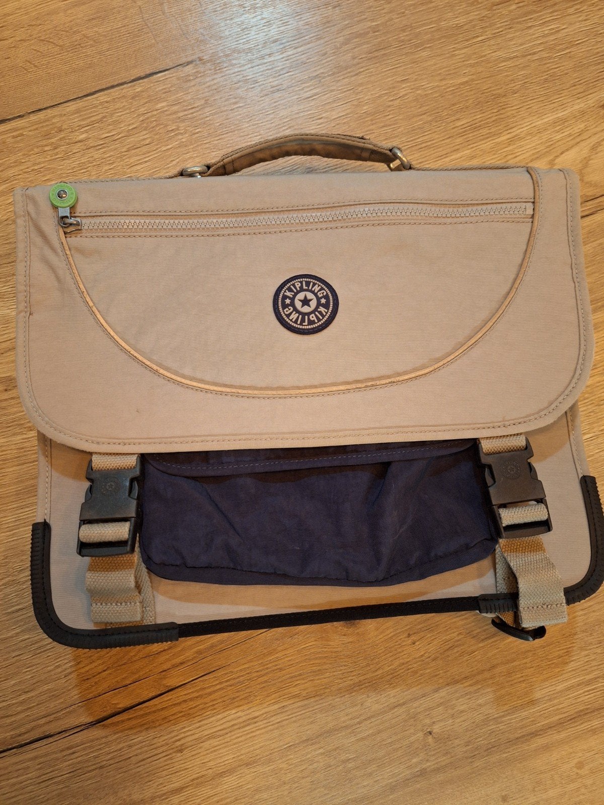 Sac d'école Kipling Preppy Playful Grey

- très bon état, Bijoux, Sacs & Beauté, Sacs | Cartables, Enlèvement, Comme neuf, Porte-documents ou Cartable