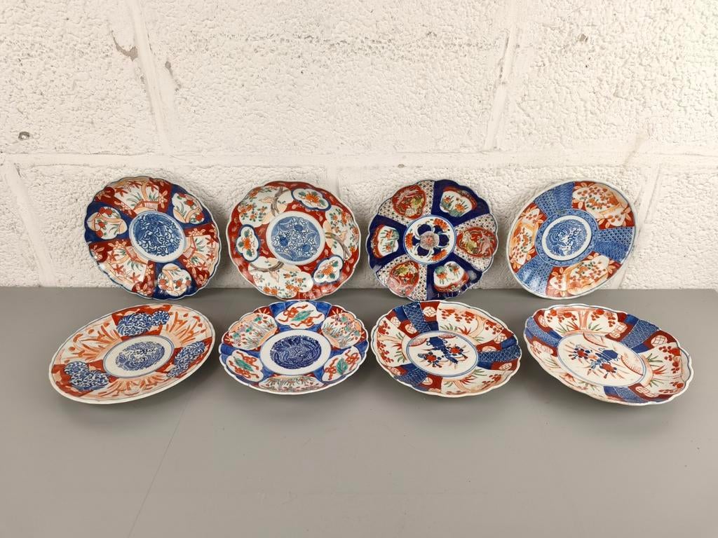 8 Imari borden, Enlèvement ou Envoi