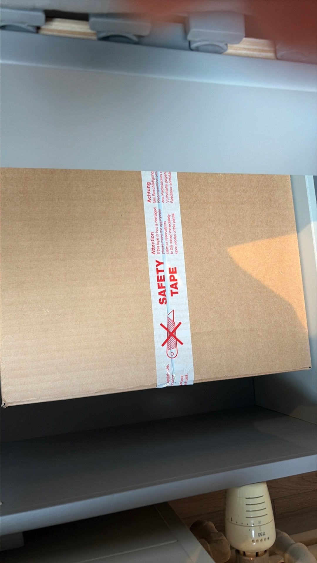Pokemon Etb case chaos rising, Ophalen, Zo goed als nieuw, Boosterbox, Foil