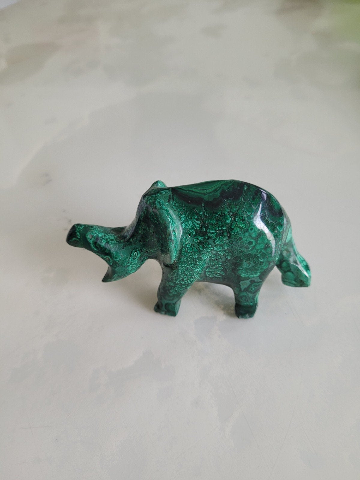 Statue elephant 9cm de hauteur