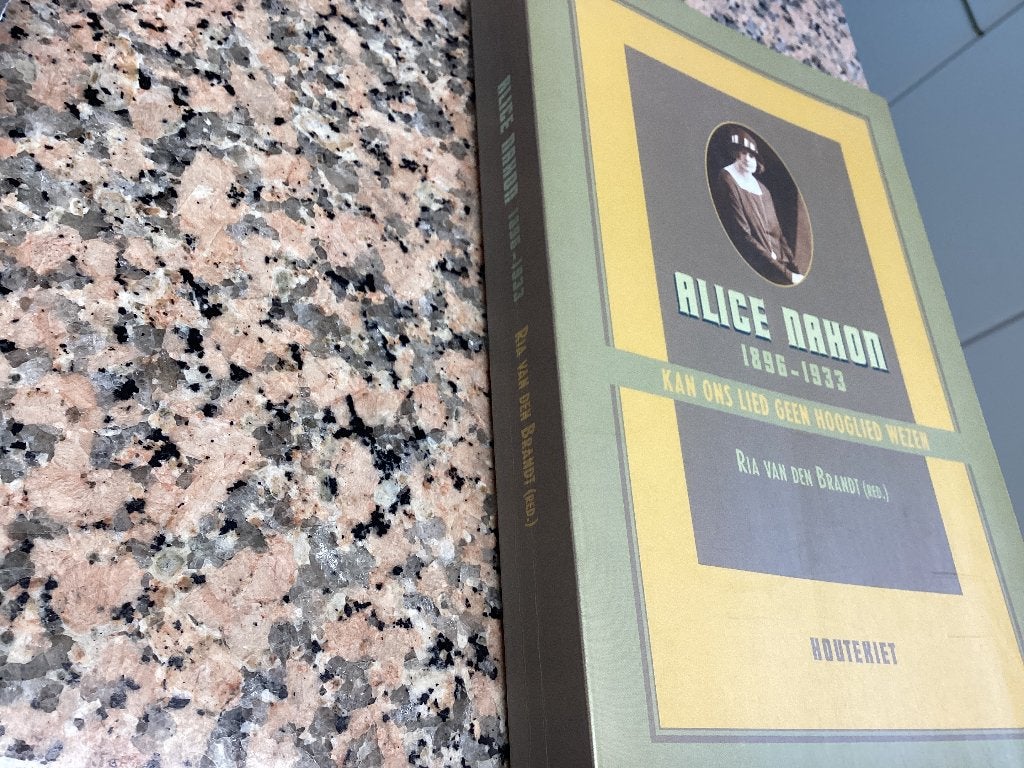 Alice NAHON 1896-1963. Kan ons lied geen Hooglied wezen, Boeken, Ophalen of Verzenden, Zo goed als nieuw, Overige