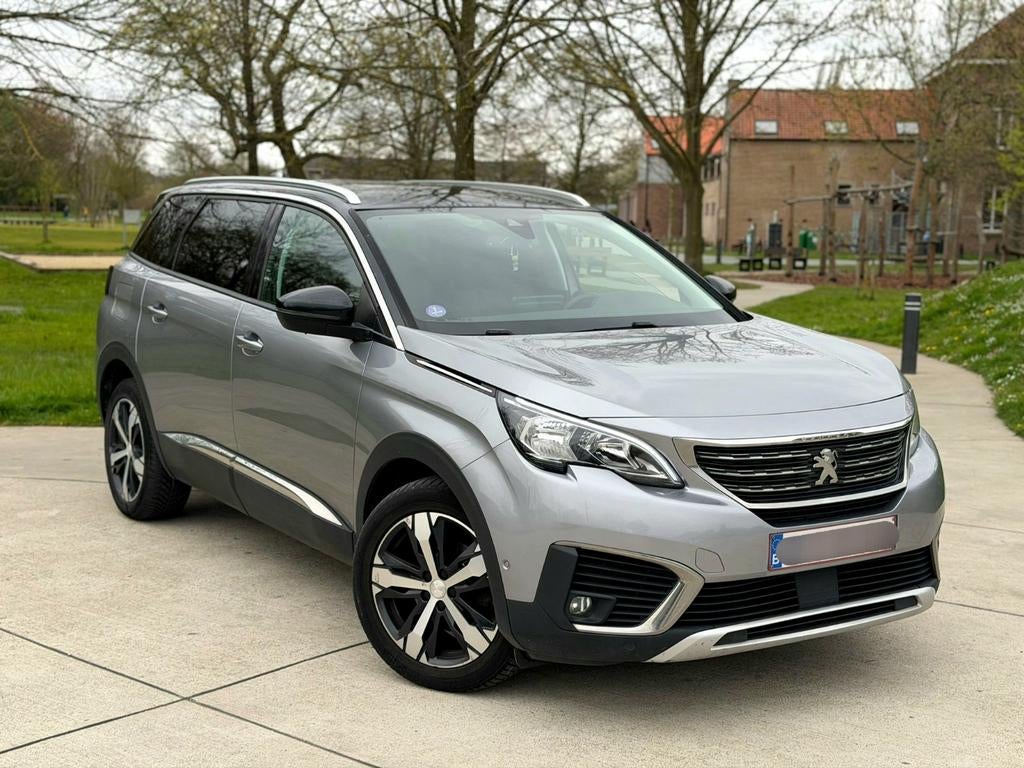 Peugeot 5008  Benzine Automaat – 7 Plaatsen – 240.000kM, Auto's, Peugeot, Monovolume, Leder en Stof, Bedrijf, 5 zetels