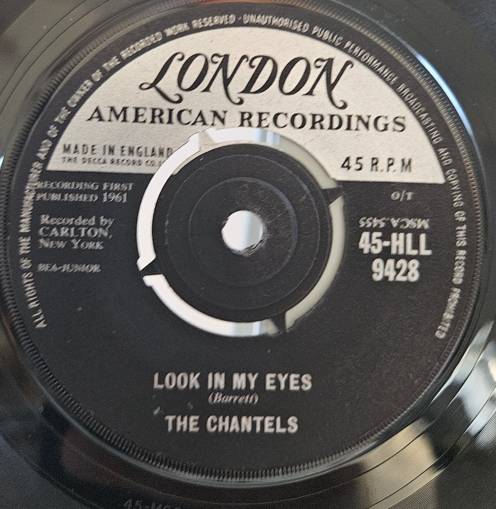 7" Single - The CHANTELS - Look in my Eyes, R&B et Soul, 7 inch, Utilisé, Autres types