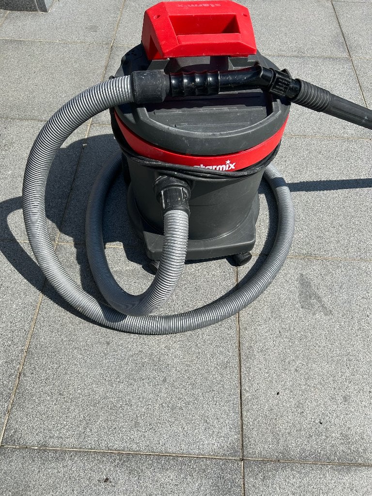 Aspirateur sec/humide Starmix + aut. Fonction habilitante, Bricolage & Construction, Enlèvement, Utilisé, Autres types