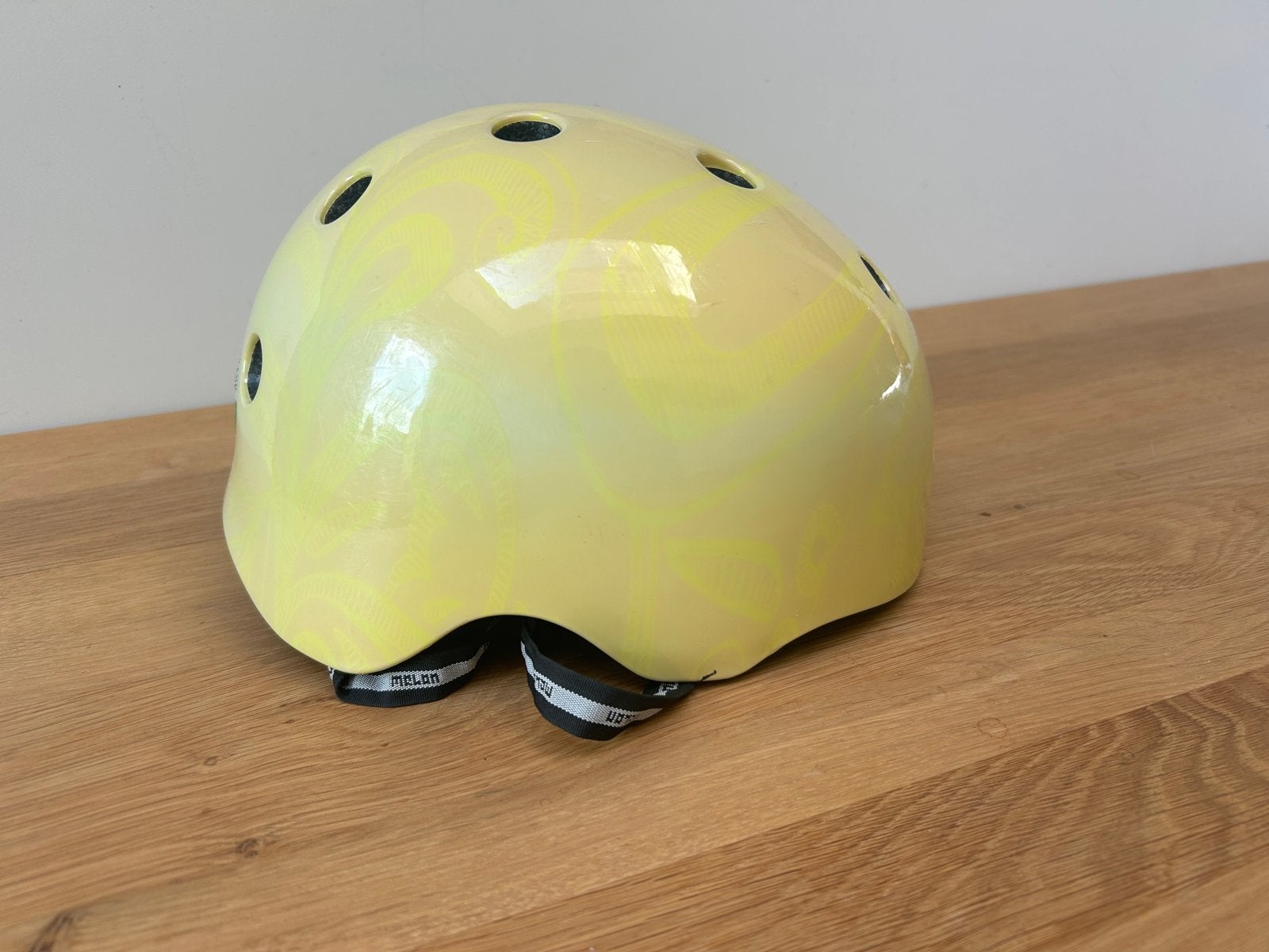 Melon Urban Active fietshelm + EXTRA set pads, Vélos & Vélomoteurs, Enlèvement ou Envoi, Comme neuf, Garçon ou Fille