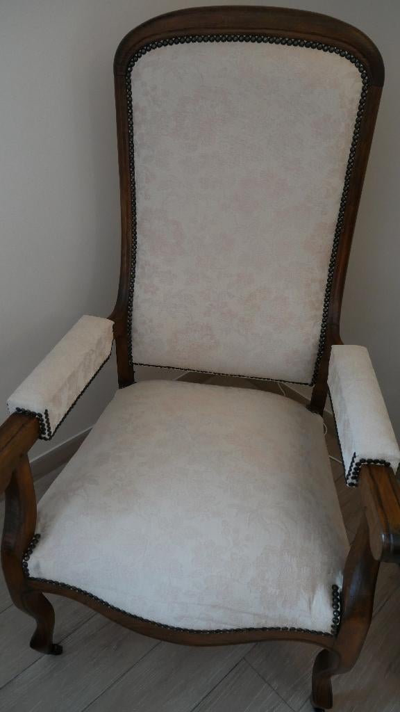 Fauteuil Voltaire, Ophalen