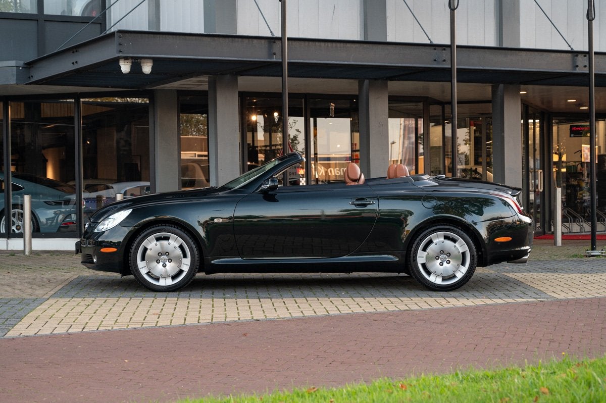Lexus SC 430 V8 (automatique), Autos, Cuir, Achat, Entreprise, Carnet d'entretien