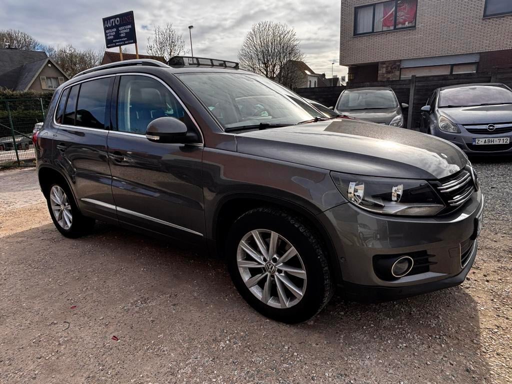 Vw tiguan 1.4 turbo benzine/automaat/word gekeurd, Euro 5, Zwart, 4 cilinders, USB