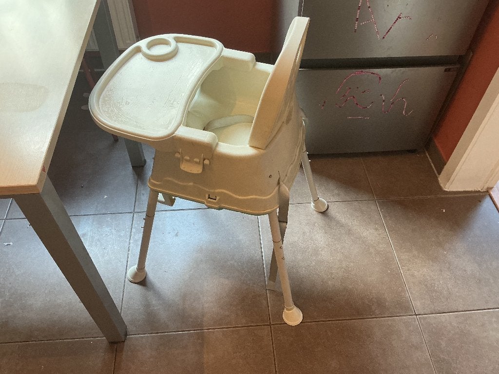 Chaise haute bébé avec plateau à clipser, Enlèvement, Comme neuf, Chaise évolutive, Plateau amovible