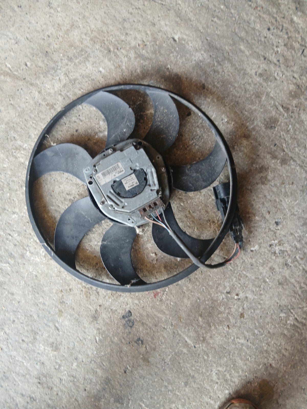 Ventilateur mercedes  classe e cdi