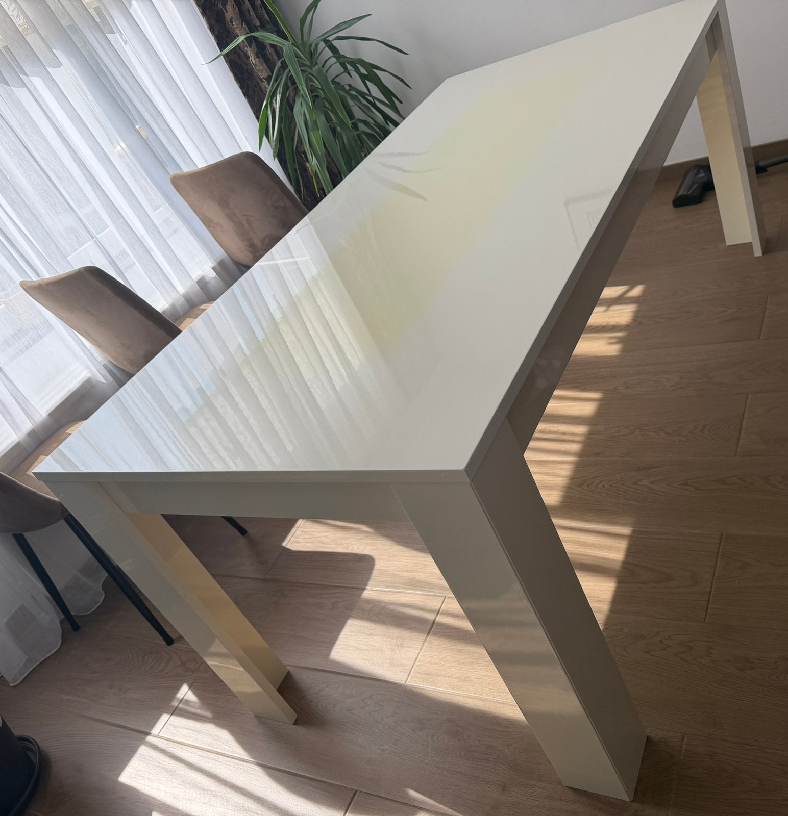 Table de salle à manger, 150 à 200 cm, Cinq personnes ou plus, Enlèvement, Utilisé