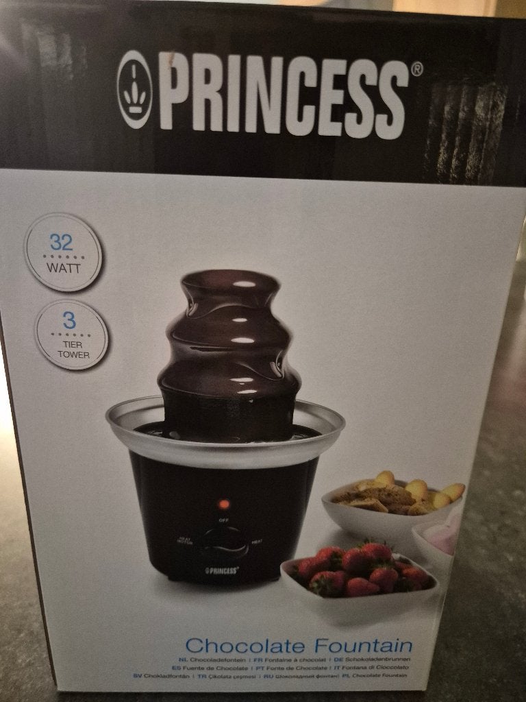 Chocolade fontein, Electroménager, Enlèvement, Comme neuf, Électrique, Accessoires pour fondue