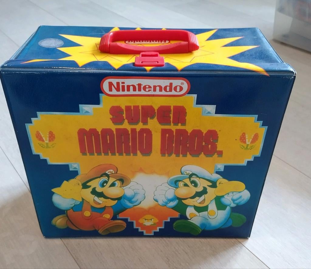 Vintage Nintendo case Super Mario Bros jaren 90, Games en Spelcomputers, Ophalen of Verzenden