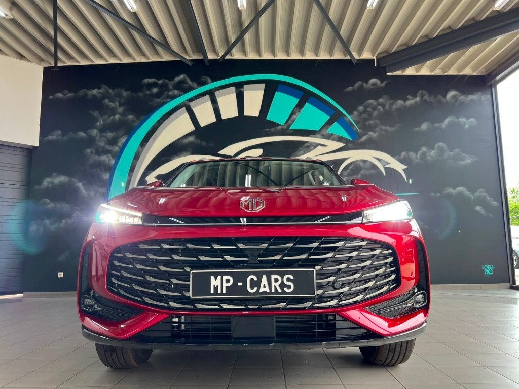 MG HS Hybrid 1.5 Turbo Luxury * NIEUW *, Autos, MG, Achat, Euro 6, Entreprise, Noir