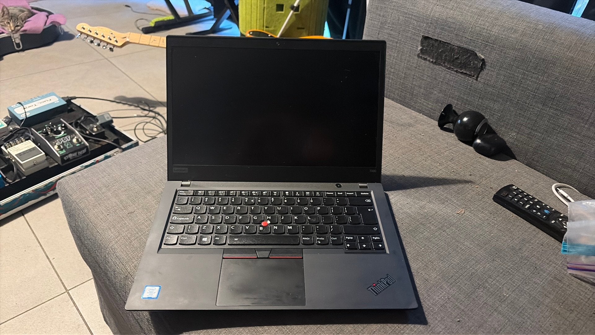 Lenvo thinkpad i7  xpro8 th gen model t490, 12 pouces, Utilisé, SSD, Avec carte vidéo