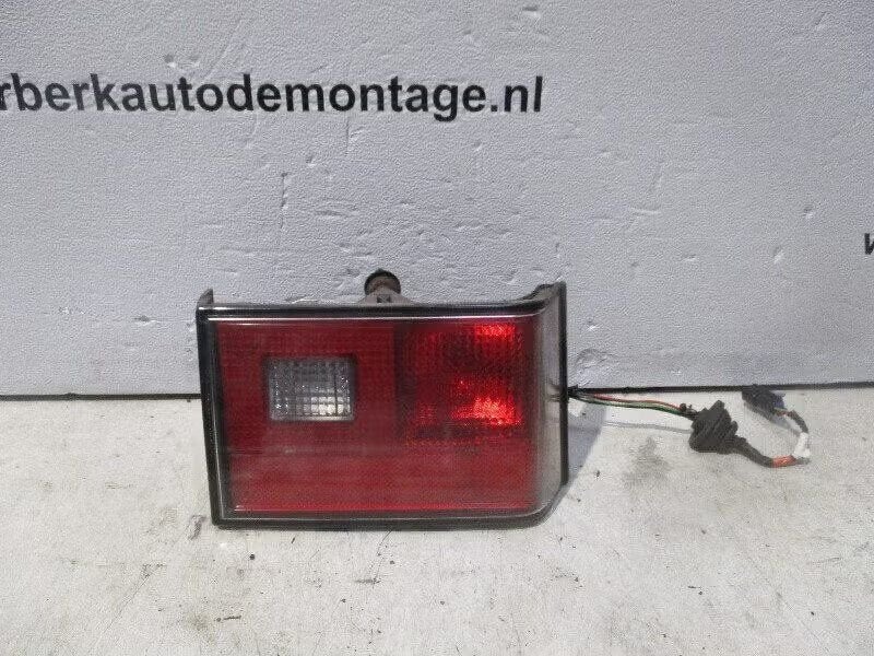 ACHTERLICHT LINKS ACHTERKLEP Cadillac Seville (K-body), Cadillac, Enlèvement ou Envoi, General Motors Germany GmbH, Eschersheimer Landstraße 14 60322 Frankfurt am Main, DE