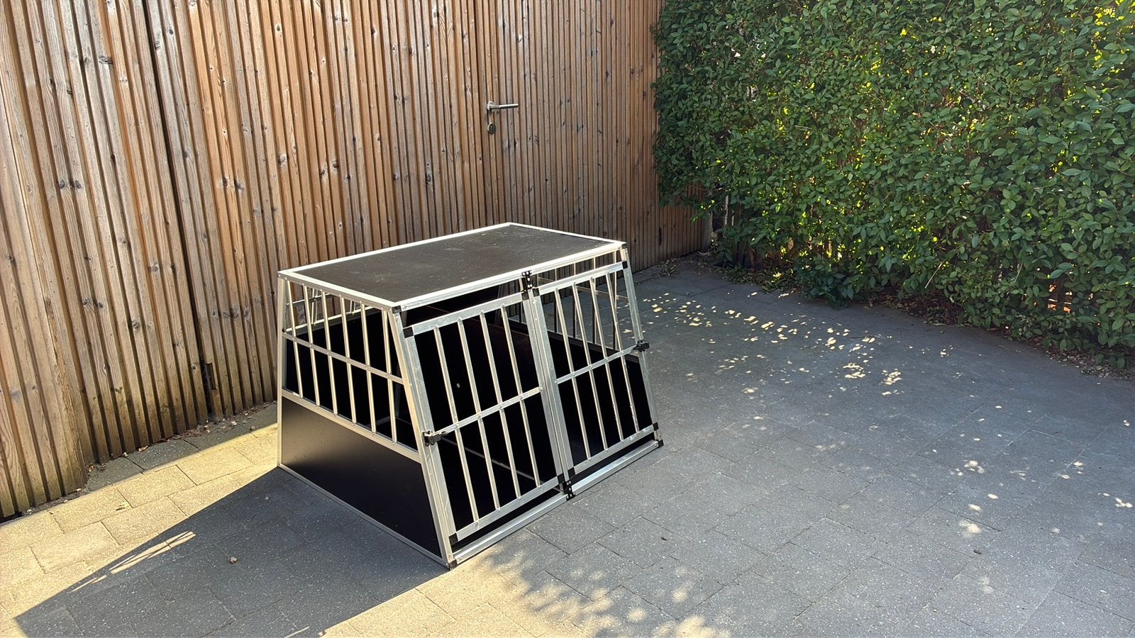 Dubbele hondenbench, Ophalen, Gebruikt