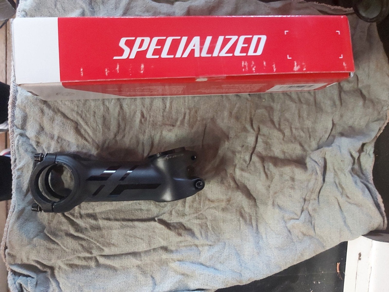 Potence Specialized 100mm, Guidon, Enlèvement, Aluminium, Neuf