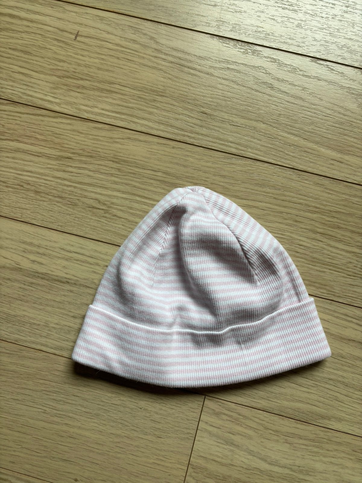 Roze/wit mutsje Döll, Kinderen en Baby's, Babykleding | Mutsen, Sjaals en Wanten, Maat 50, Gebruikt, Muts, Verzenden