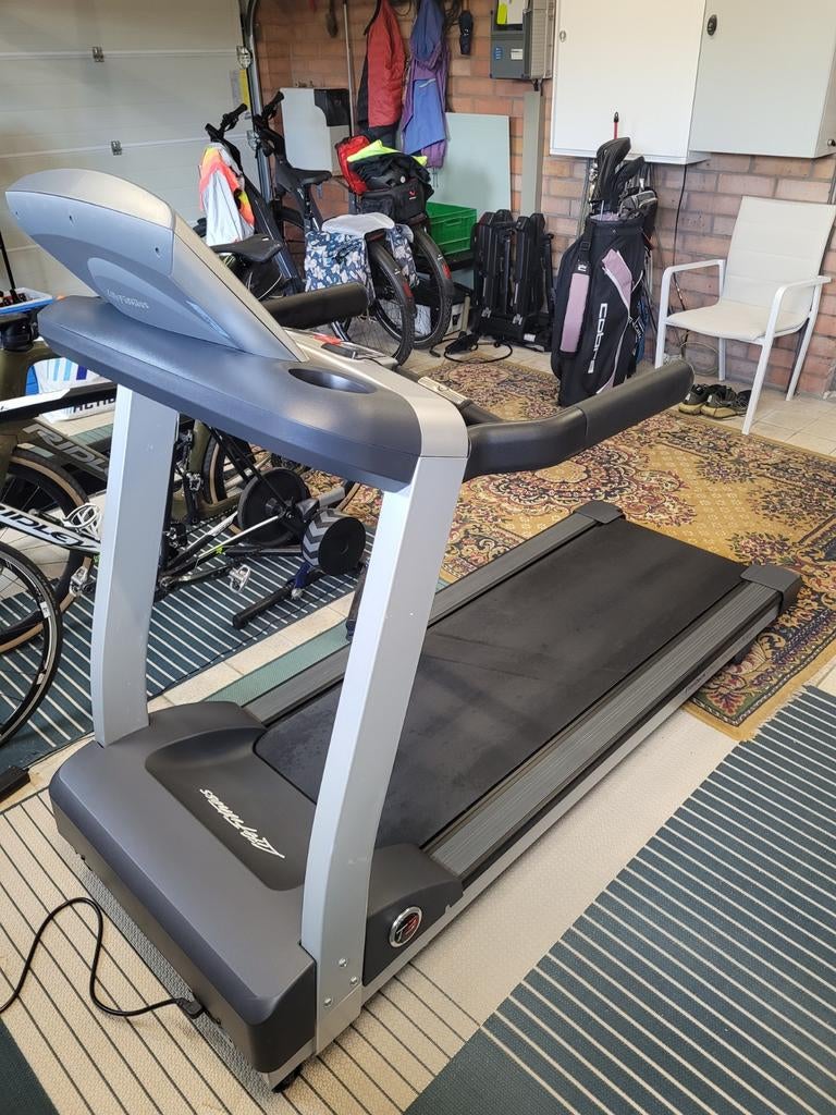 Life Fitness T3 loopband, Enlèvement