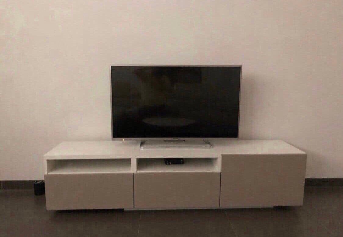 Ikea Besta, Enlèvement, Comme neuf