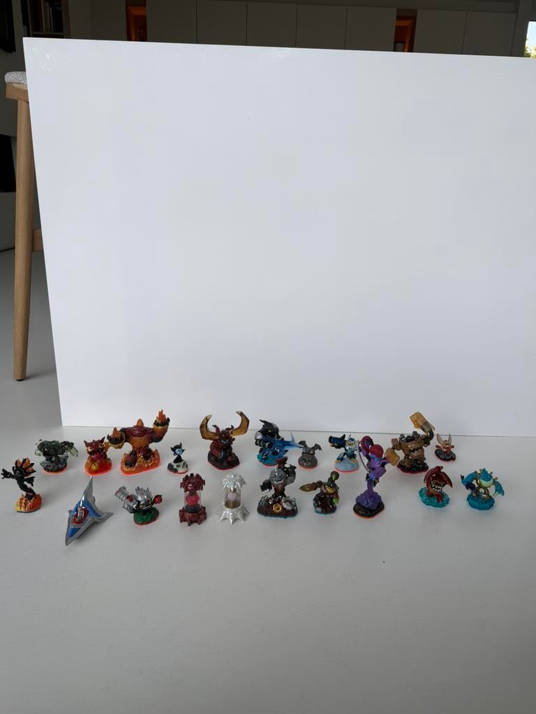 20 skylanders, Games en Spelcomputers, Games | Nintendo Wii, Avontuur en Actie, Gebruikt, 2 spelers, Eén computer