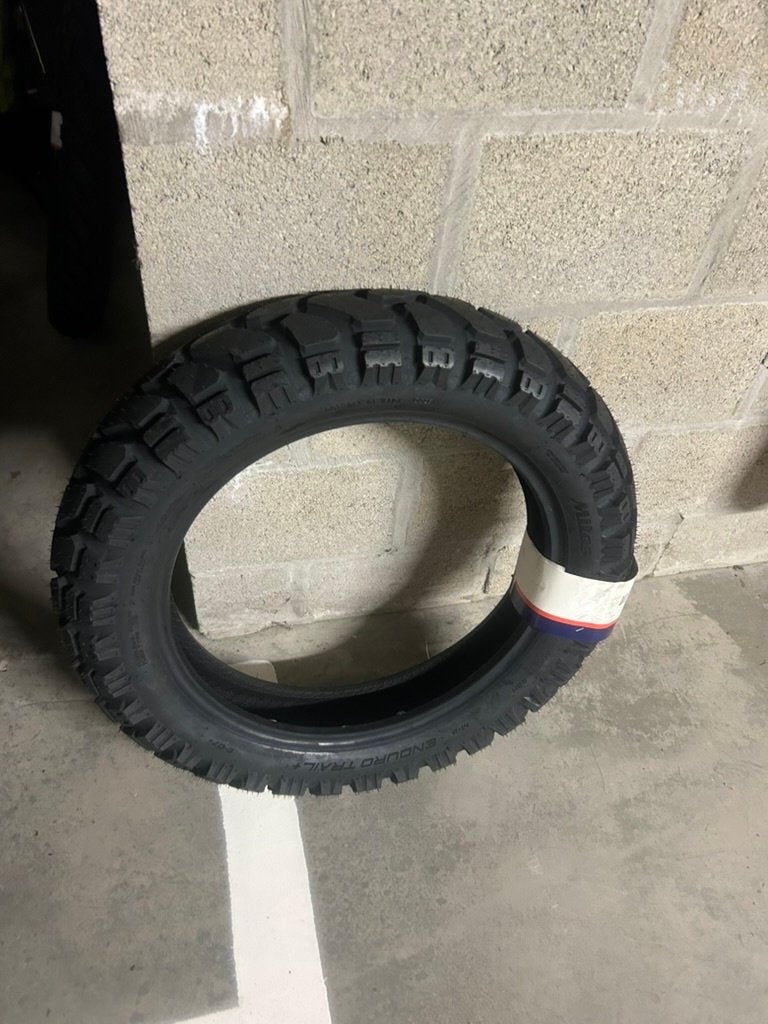 Pneus de moto tout-terrain, Enlèvement, Neuf