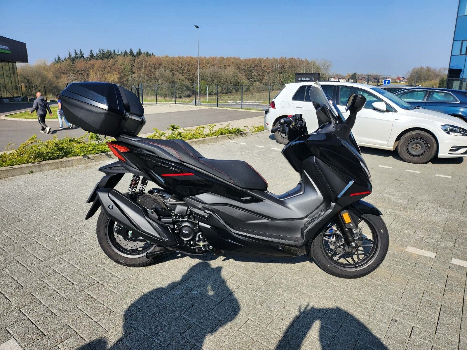 Honda Forza 350 année 2026 modèle 2026  seulement 250 km, Particulier, Scooter