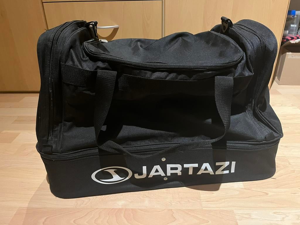 Jartazi voetbalzak, Verzenden, Zo goed als nieuw