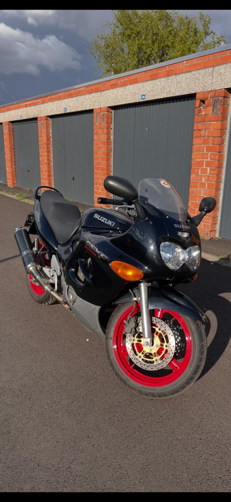 Moto de tourisme Suzuki GSX 750F très bon état avec papiers, Motos, Permis Moto A, Tourisme, Occasion, Plus de 35 kW