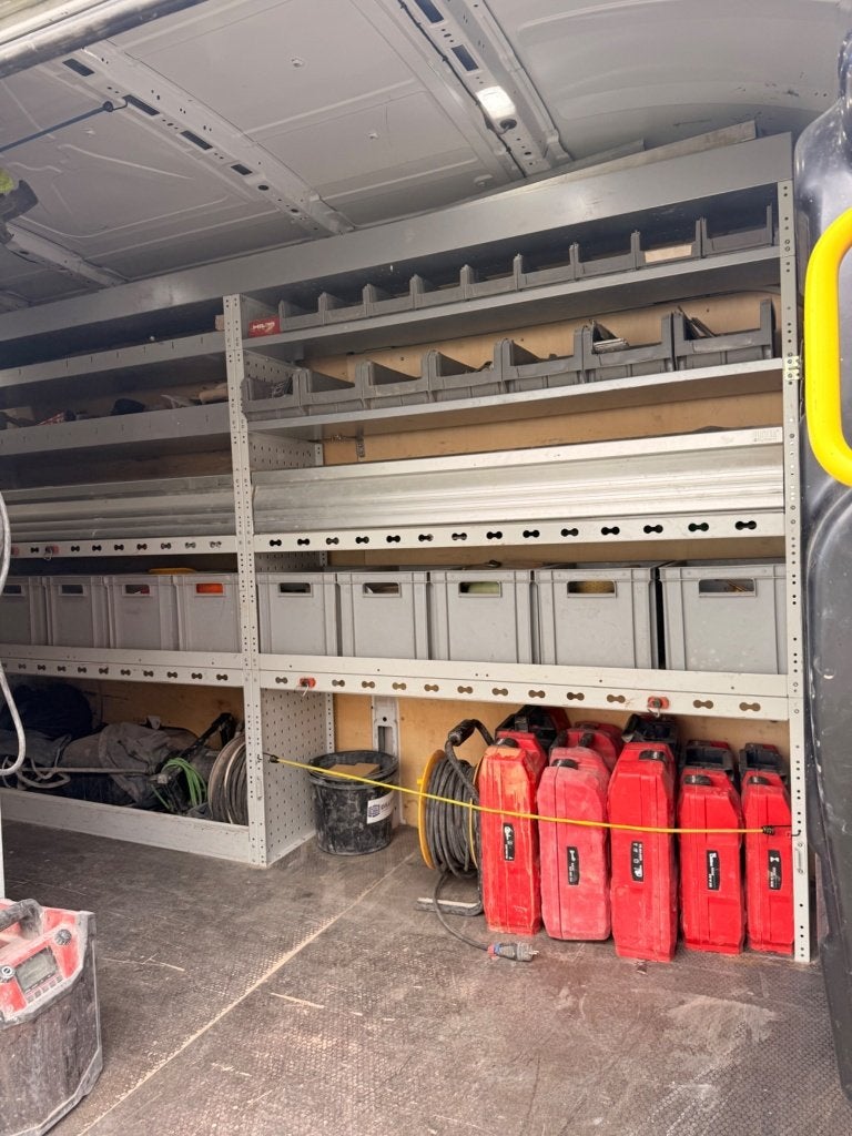Bedrijfswageninrichting Ford Transit L3H3, Articles professionnels, Aménagement de Bureau & Magasin | Entrepôt, Rayonnage & Stockage