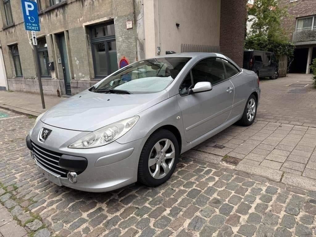 PEUGEOT 307CC / 1.6 BENZINE / 95000KM / CABRIOLET, Auto's, Voorwielaandrijving, 4 zetels, 4 cilinders, Cabriolet