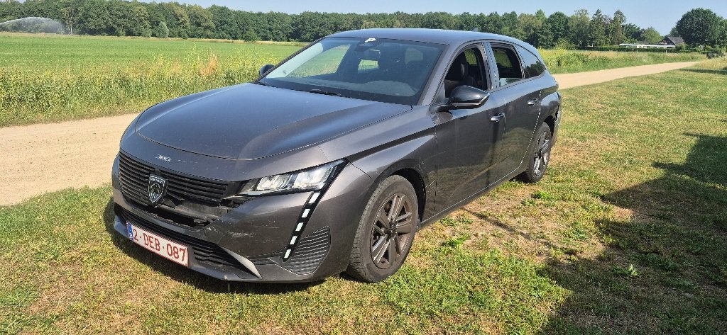 peugeot 308 sw benzine 130 pk bj 2023 plaatschade, Autos : Divers, Voitures accidentées, Peugeot, Boîte manuelle, Essence, Break