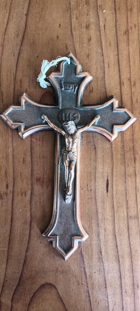 Crucifix, Antiquités & Art, Enlèvement