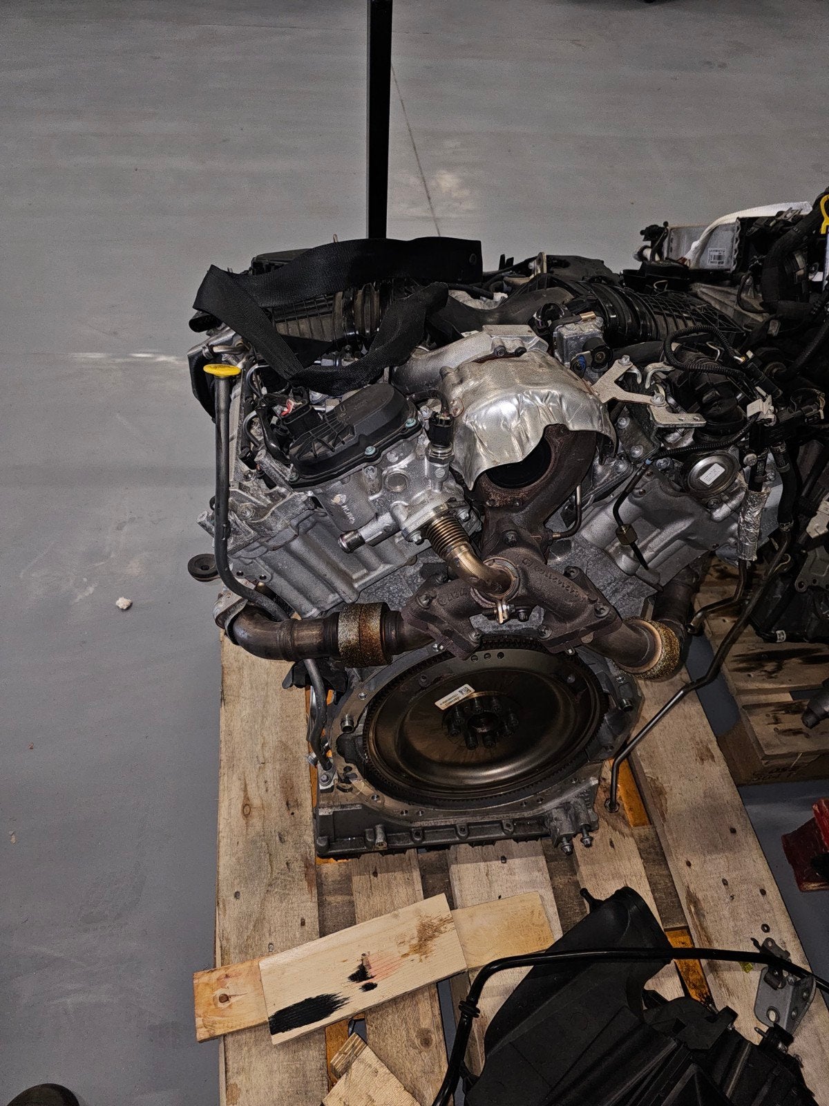 MERCEDES OM642.855 642.855, Enlèvement, Utilisé, Mercedes-Benz