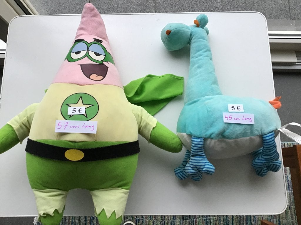 diverse knuffels en poppen, Kinderen en Baby's, Ophalen of Verzenden, Zo goed als nieuw