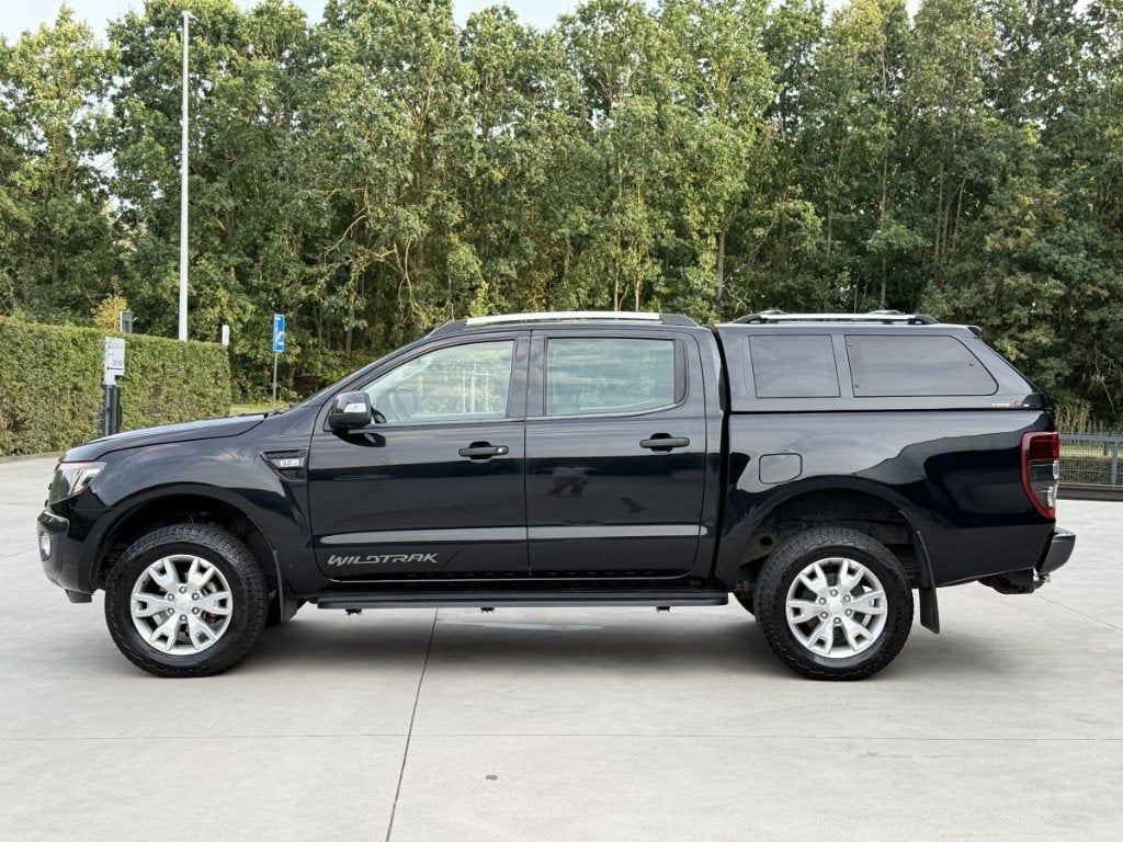 Ford Ranger 3.2L Wildtrak 4x4 Automaat 120000km Camera, Automaat, Zwart, USB, Zwart