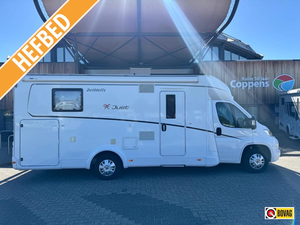 Dethleffs Just 90 T 7052 DBM 2021, Caravans en Kamperen, Mobilhomes, tot en met 4, Dethleffs, Diesel, Handgeschakeld, 7 tot 8 meter